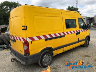 Camion fourgon Renault Master dci90 - 2